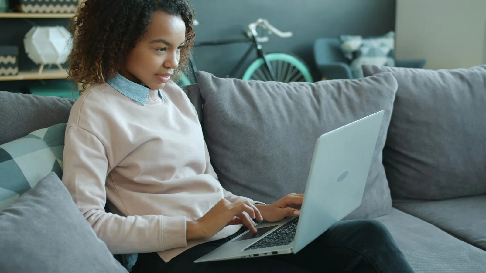 Moodle Concurrent Users: Your Server's Real Capacity
