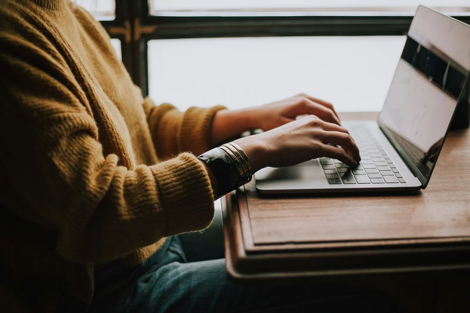 Moodle VPS vs. Managed Hosting: Understanding the True Cost